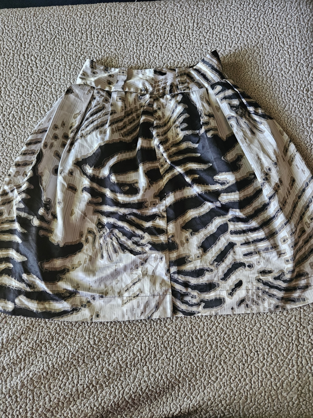 Worthington Black and White Abstract Circle Skirt